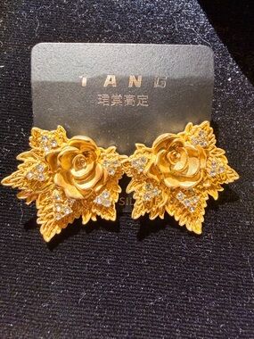 Gold Rose with Crystal Stud leaf Earrings